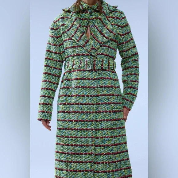 IT’S GIVING LUCK TWEED TRENCH - Picture 12 of 12